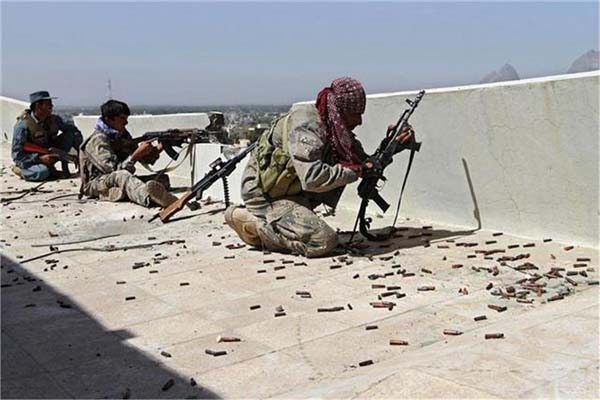 پاکستان میں ٹی ٹی پی دہشت گردوں نے کیا بم دھماکہ ، گولی باری میں 11 پاکستانی فوجی ہلاک