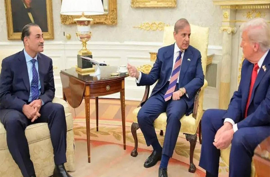 ٹرمپ نے کُریدے ہندوستان کے بالا کوٹ حملے کے زخم، پاکستان پر لُٹا یا پیار ! نئے بین الاقوامی ہتھیار معاہدے میں کیا شامل