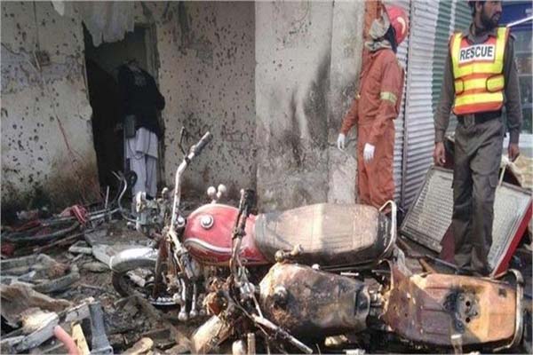 بم دھماکہ: خوفناک بم دھماکے میں 9 لوگ ہلاک، ہر طرف مچی افرا تفری