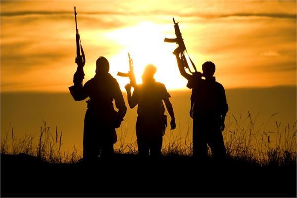 پاکستان کے خیبر پختونخوا میں سکیورٹی فورسز نے 3 دہشت گردوں کوکیا ہلاک