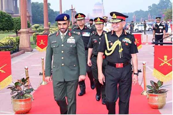 ہندوستان اور متحدہ عرب امارات دو طرفہ فوجی تعاون کو مضبوط بنانے پر تبادلہ خیال کریں گے