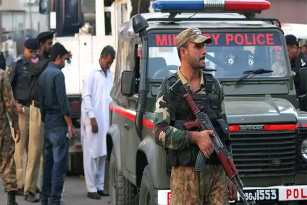 باپ سے جھگڑا کر کے گھر چھوڑا، غصّے میں سیدھا پاکستان پہنچ گیا بھارتی نوجوان! پاک رینجرز نے گرفتار کر لیا اور اب۔۔۔