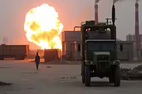 پاکستان میں بڑا حادثہ! سندھ میں غیر قانونی پٹاخہ فیکٹری دھماکے میں 7 افراد ہلاک