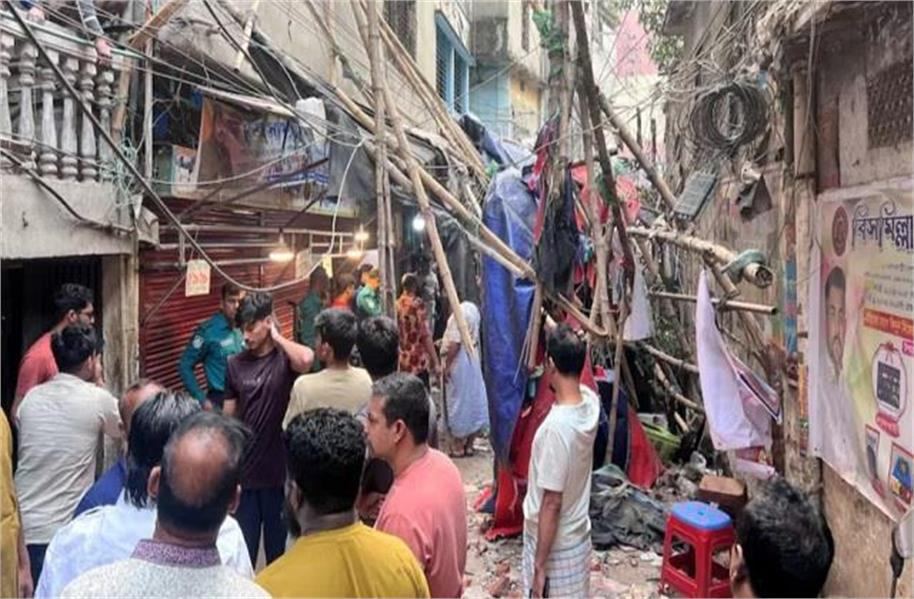 بنگلہ دیش میں زلزلے کا قہر : 32 گھنٹے میں چار بڑے جھٹکے اور 10 لوگوں کی موت، ماہرین بولے - کسی بڑے خطرے کی آہٹ