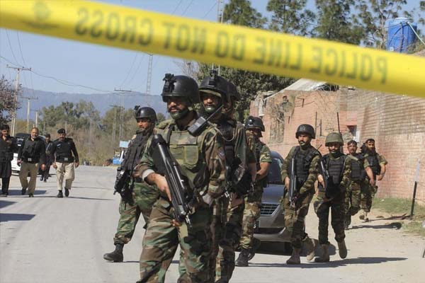 سکیورٹی فورسز کی بڑی کارروائی! پاکستان میں ٹی ٹی پی سے جڑے 15 دہشت گرد کیے ہلاک