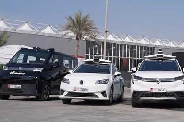 ابو ظبی بغیر ڈرائیور گاڑیاں چلانے والا مشرقِ وسطیٰ کا پہلا شہر بن گیا