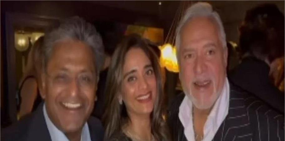 ہم دونوں ہندوستان کے سب سے بھگوڑے ۔۔۔ وائرل ہو رہا للت مودی اور وجے مالیا کا مذاقیہ انداز والا ویڈیو