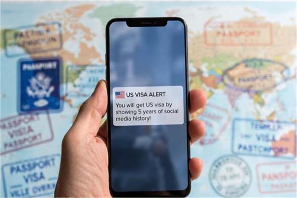 یو ایس ویزا الرٹ: 5 سال کی سوشل میڈیا ہسٹری دکھائیں… تب ہی ملے گا یو ایس ویزا! 42 ممالک کی فہرست میں چیک کریں اپنے ملک کا نام