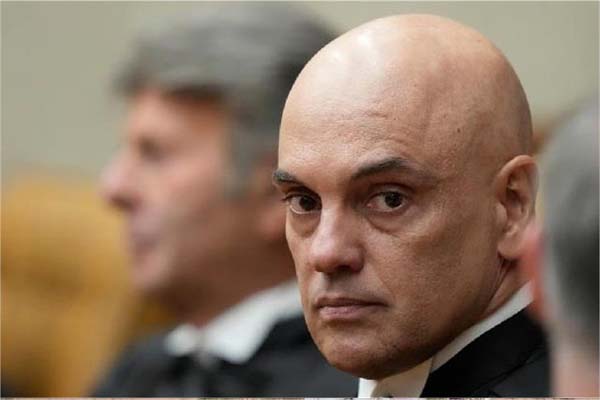 امریکہ کا یو ٹرن: بولسونارو کو سزا دینے والے جج سےہٹا ئی پابندیاں، ٹرمپ کے فیصلے سے برازیل میں چھڑی نئی بحث