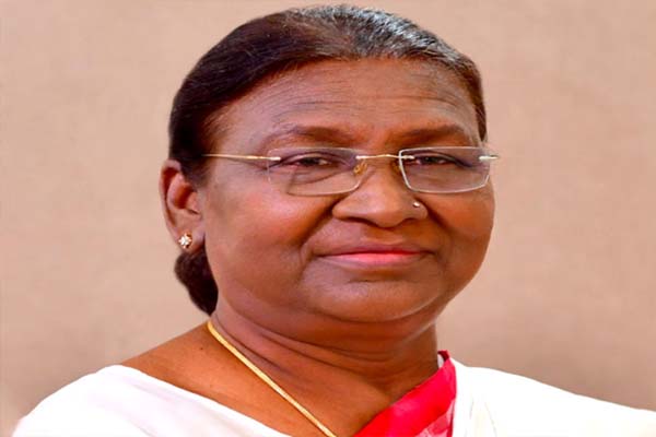 صدر جمہوریہ دروپدی مرمو نے توانائی بچانے والے ہیروز کو اعزاز سے نوازا