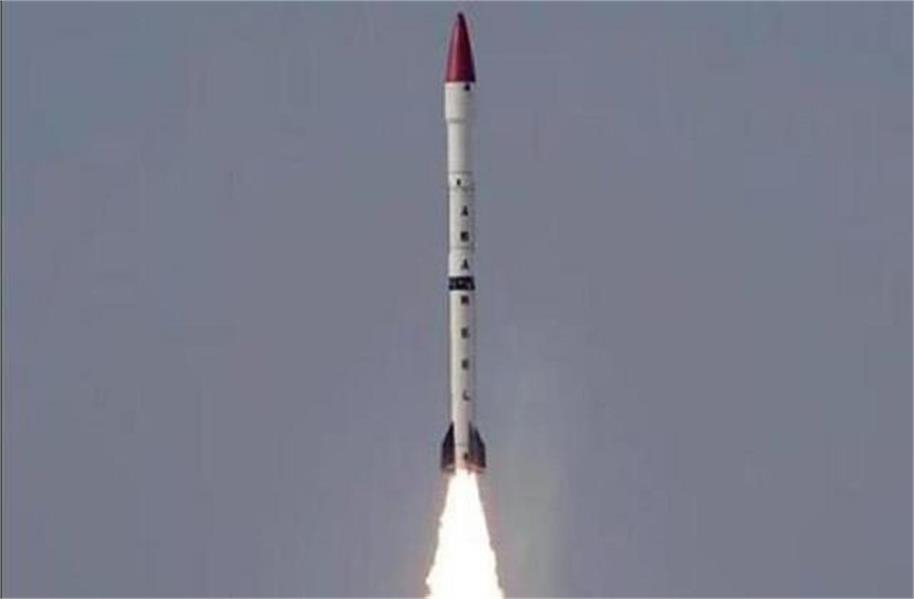 ہندوستان کی بڑھتی سفارت کاری پر پاکستان کی نئی چال، 450 کلو میٹر رینج والی میزائل کا کیا تجربہ
