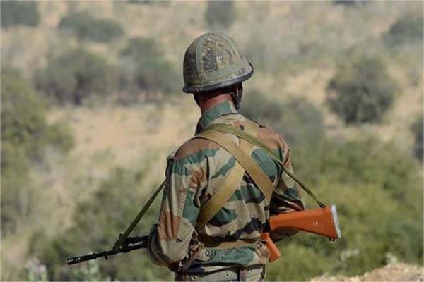 پاکستان کو خفیہ معلومات دینے والا بھارتی فوجی گرفتار، جاسوسی نیٹ ورک کا بڑا انکشاف