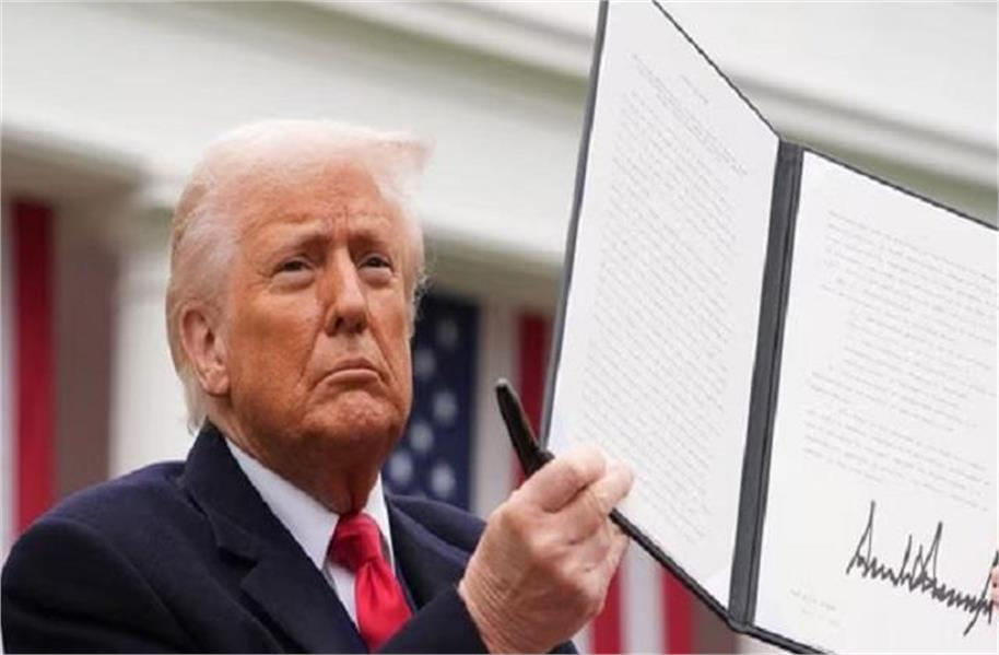 ڈیڈ اکانومی کہنے والے ٹرمپ ہندوستان سے کر رہے موٹی کمائی، بزنس ماڈل جان کر اڑ جائیں گے ہوش