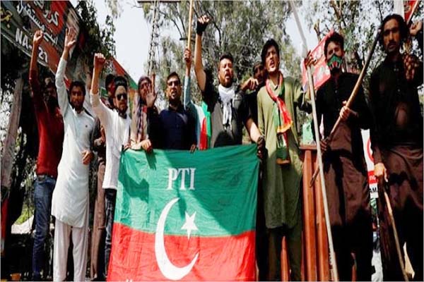 پاکستان: 9 مئی کے فسادات کے لئے عمران کی پارٹی کے 75 رہنماوں اور کارکنوں کو سزا