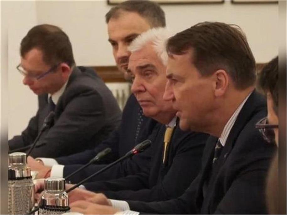 سرحد پار دہشت گردی پر ہندوستان کے ساتھ پولینڈ، ٹیرف پر بھی ملائے سُر میں سُر