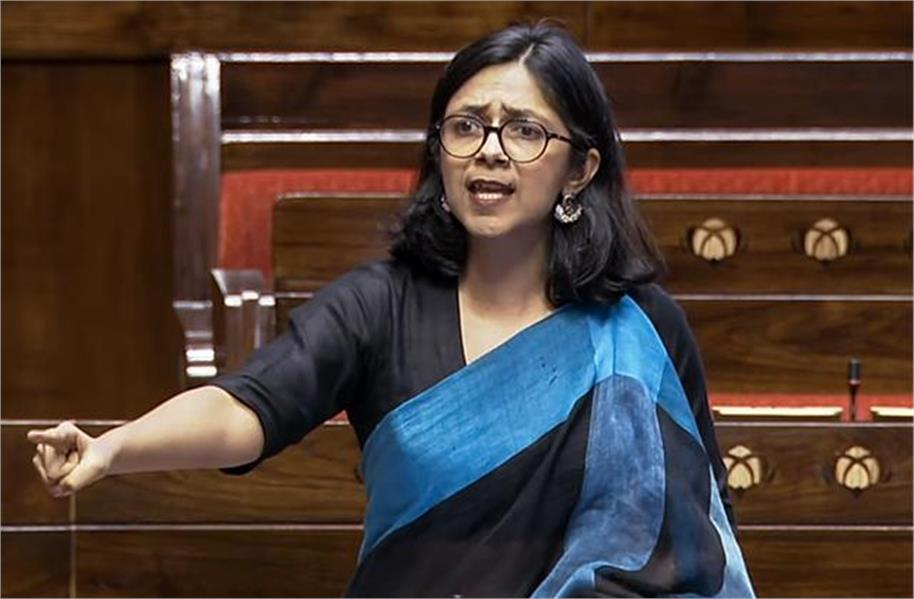 سواتی مالیوال کا بڑا حملہ : شیش محل کی دو خبریں کیا چھاپی ہٹلر نے پورا سرکاری نظام '' پنجاب کیسری '' کے پیچھے لگ دیا