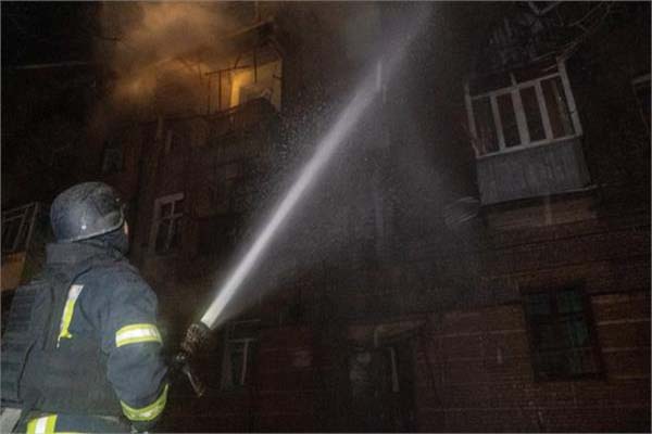 امن مذاکرات کے دوران روس کا خوفناک حملہ، کیف اور خارکیف میں مچی تباہی، ایک ہلاک ، 23 زخمی