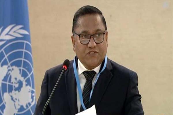 بھارت اور چین کے وزرائے خارجہ کی اہم ملاقات، کئی امور پر تبادلہ خیال