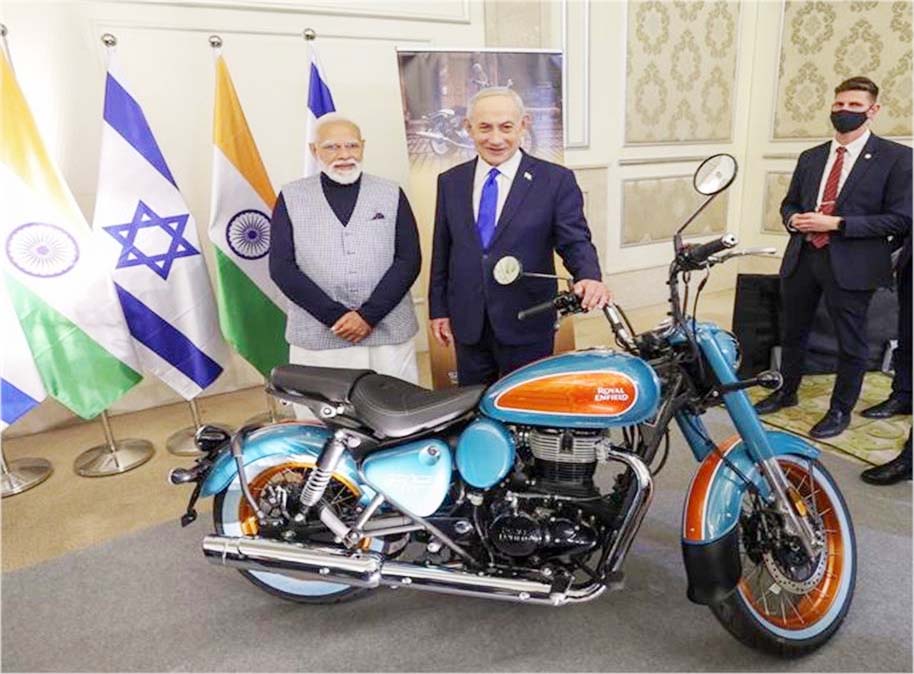 یروشلم کے ٹیک ایکسپو میں چھائی بھارتی بائیک! رائل اینفیلڈکی اس بائیک پر فدا ہوئے مودی اور نیتن یاہو