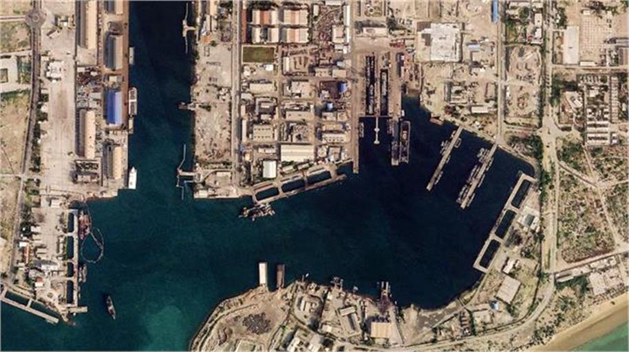 عالمی تیل سپلائی پر خطرہ : ایران کا ٹرمپ کو چیلنج- آبنائے ہرمز سے تیل بردار جہازوں کو محفوظ گزار کر دکھائیں