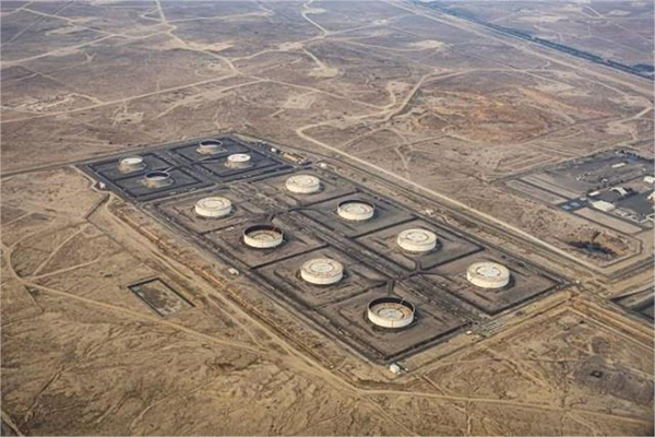 تیل رکھنے کی جگہ ختم! کویت نے کئی آئل فیلڈز میں پیداوار کم کرنا شروع کر دی، عالمی بازار پر منڈلا سکتا ہے بحران